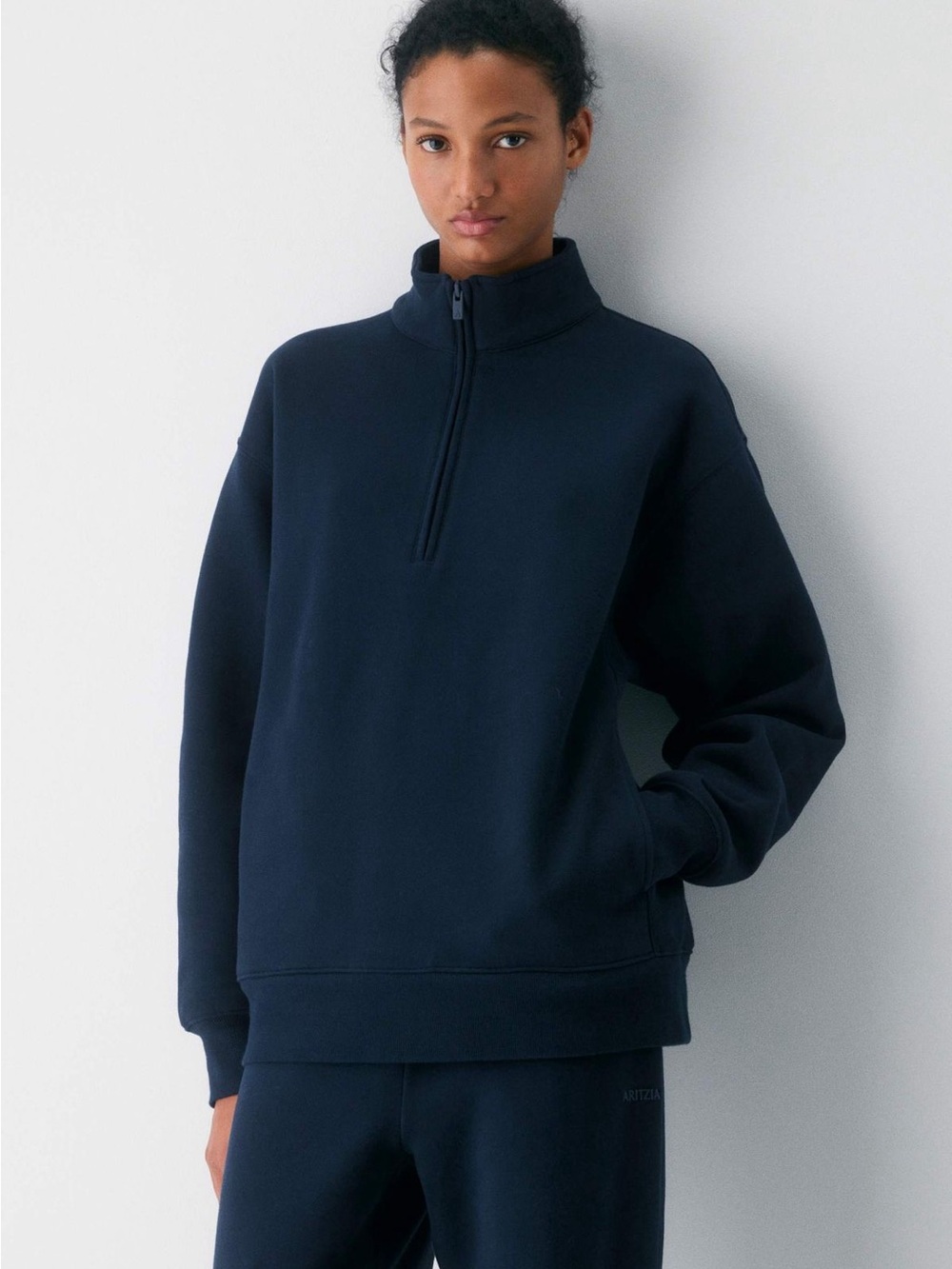 ariztia navy half zip🫐🪩